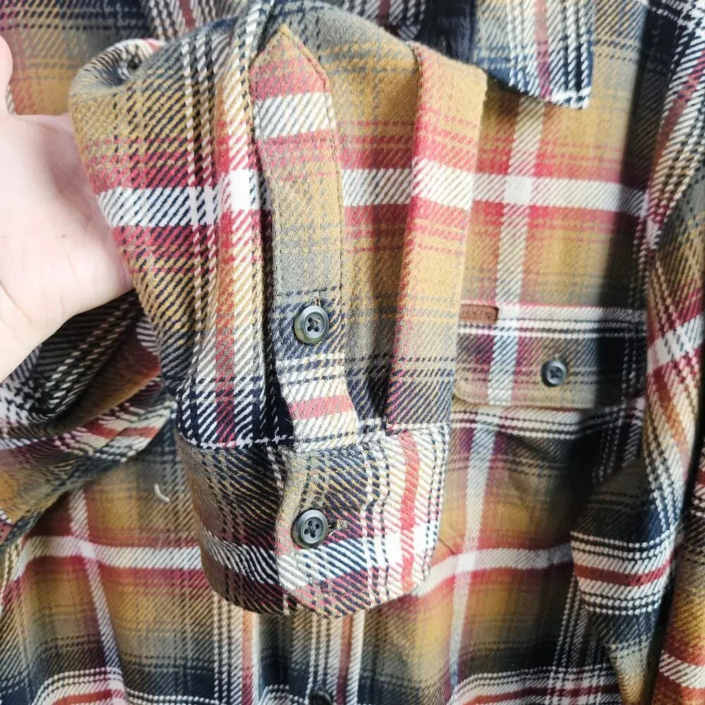 Orvis Flannel Sweater Button UP Brown Red Plaid Print Size Medium Button Pockets